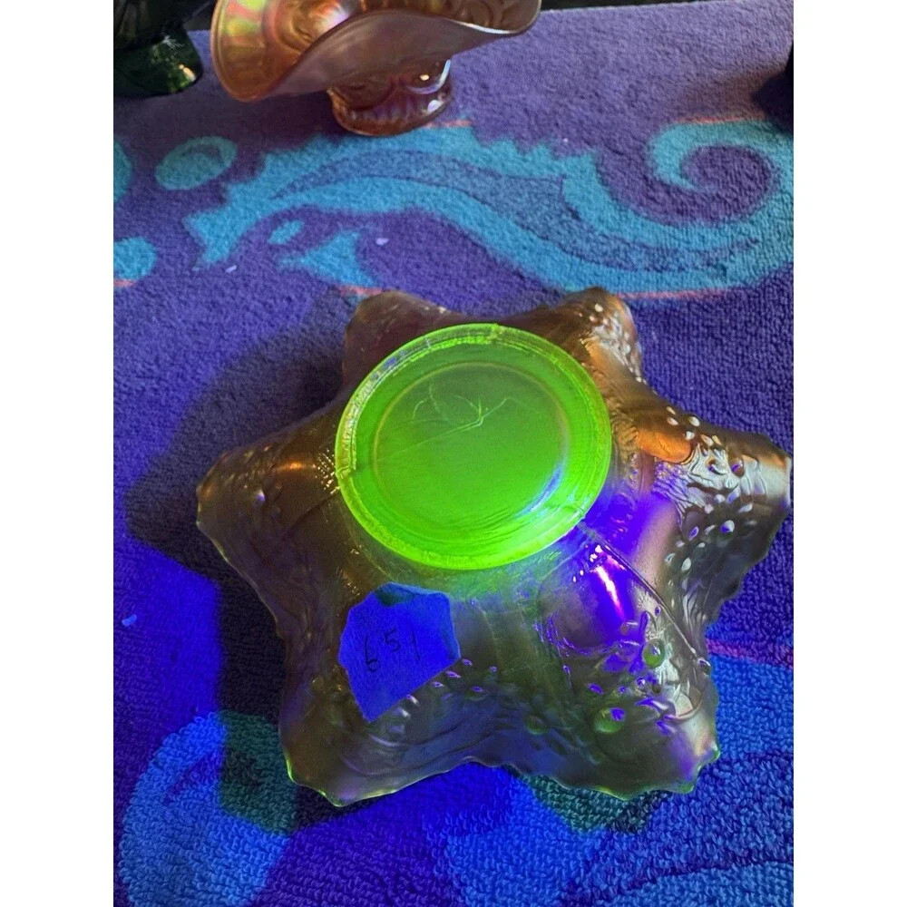 Fenton Sailboat Vaseline Uranium Carnival Glass Ruffled Sauce‎ UV Glow Antique